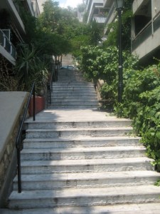 Escadas da rua Ploutarchou