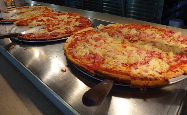 Aquatica - Pizza no restaurante Banana Beach