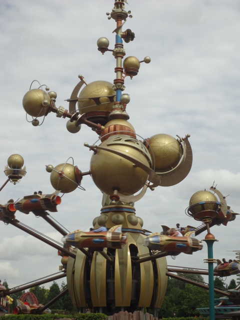 Disneyland Paris - Orbitron