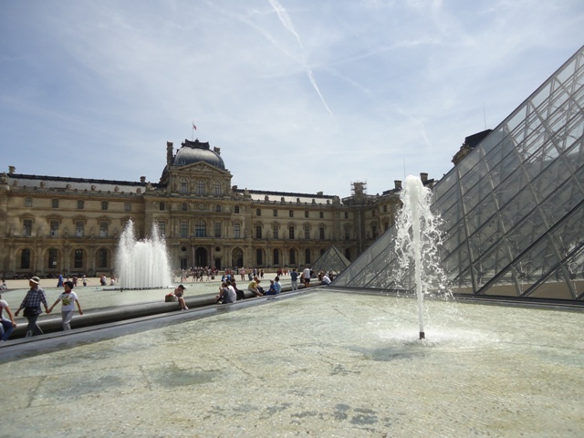 Paris - Museu do Louvre 1