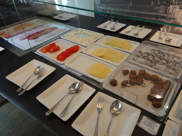 Dresden - Hotel Innside café da manhã