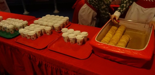 Mickeys Very Merry Christmas Party