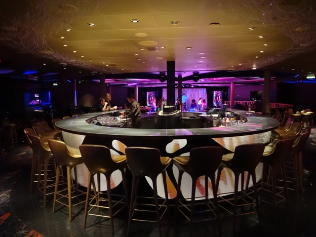 Disney cruise discoteca