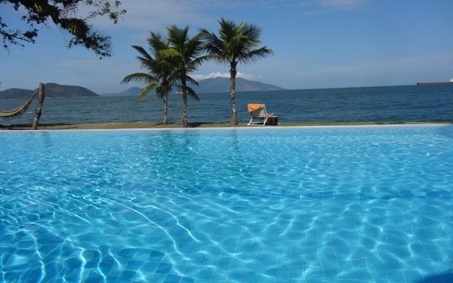 Club med piscina calma