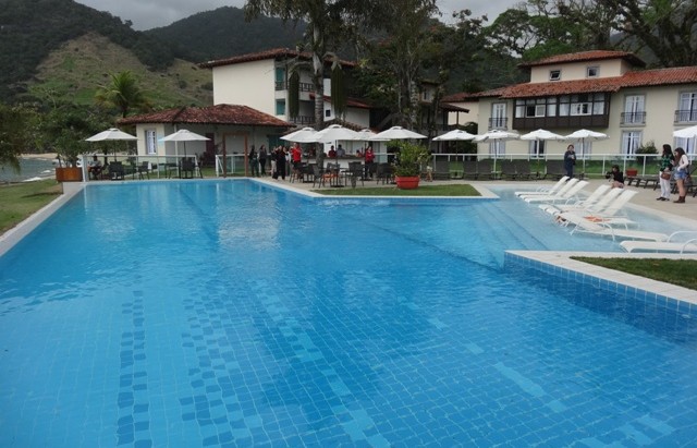 Club med piscina calma