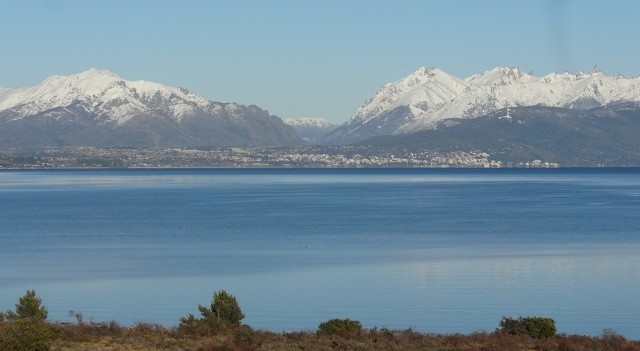 Villa_la_Angostura_estrada_2